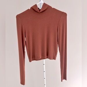 Aritzia Wilfred Burnt Orange Turtleneck Top - Size Medium